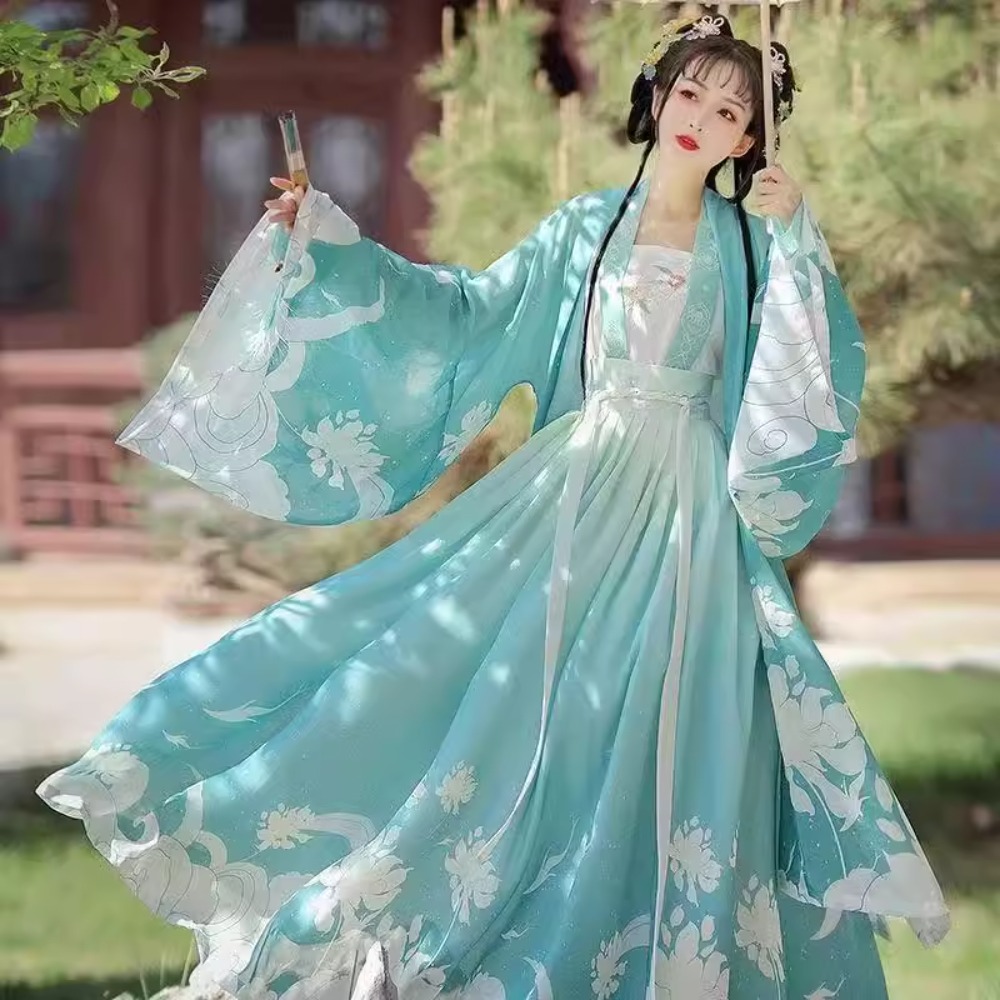 Fashion Show Ethnic Wear - Abiti di moda in stile etnico