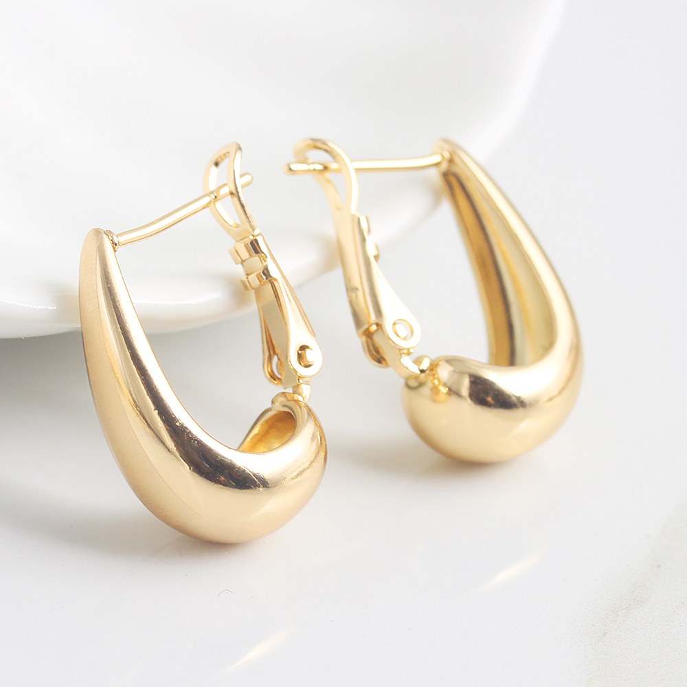 Orecchini a clip alla moda, gi - Ethnic Fashion Wear For Women recensione e prezzo