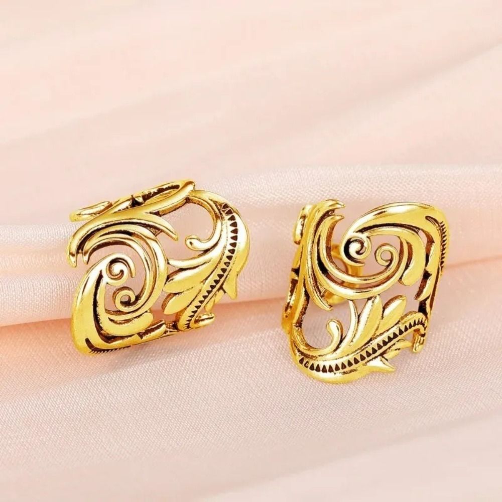 Orecchini a Clip in Rame con M - Ethnic Fashion Wear For Women recensione e prezzo