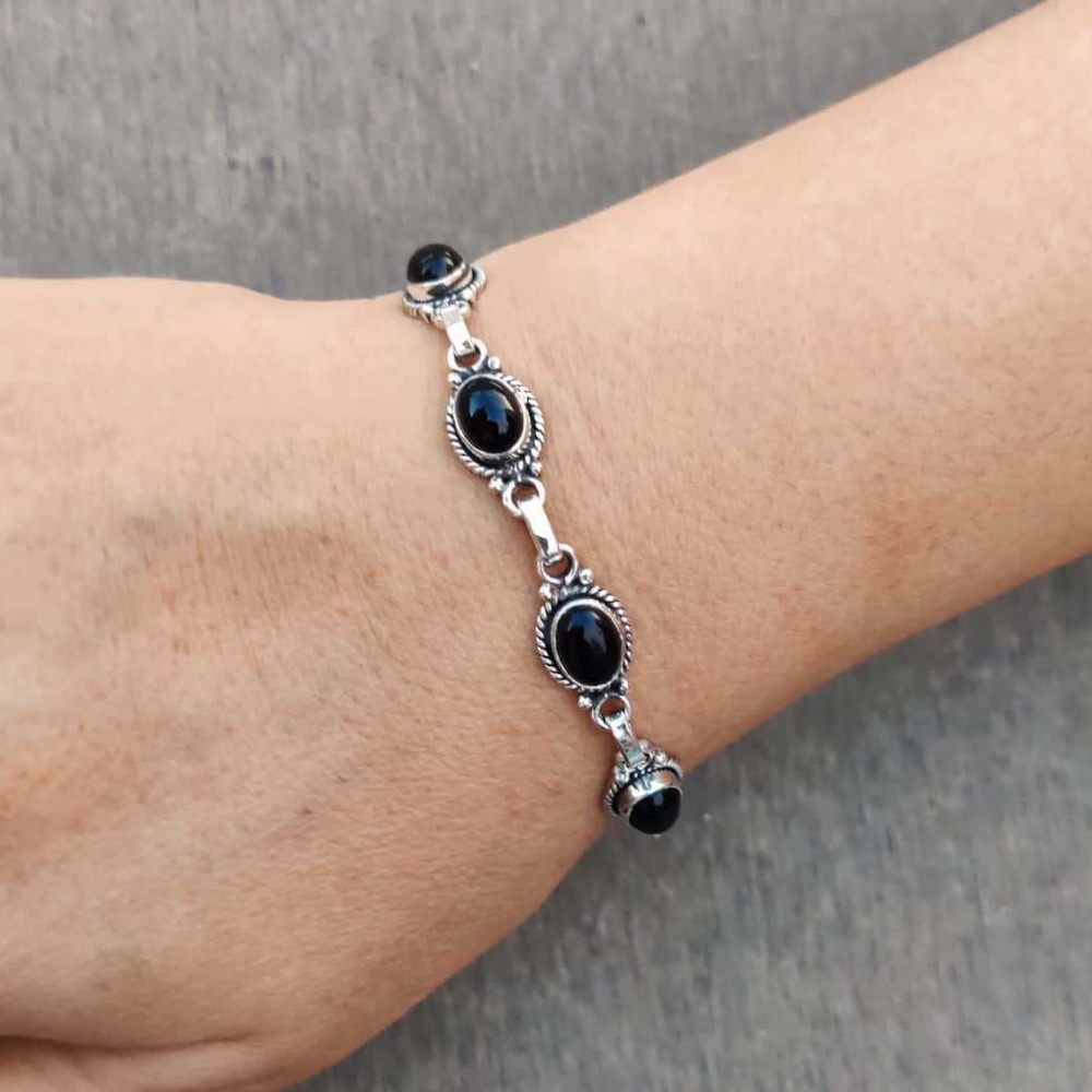 Bracciali Gotici Bohemien in A - Ethnic Fashion Wear For Women recensione e prezzo